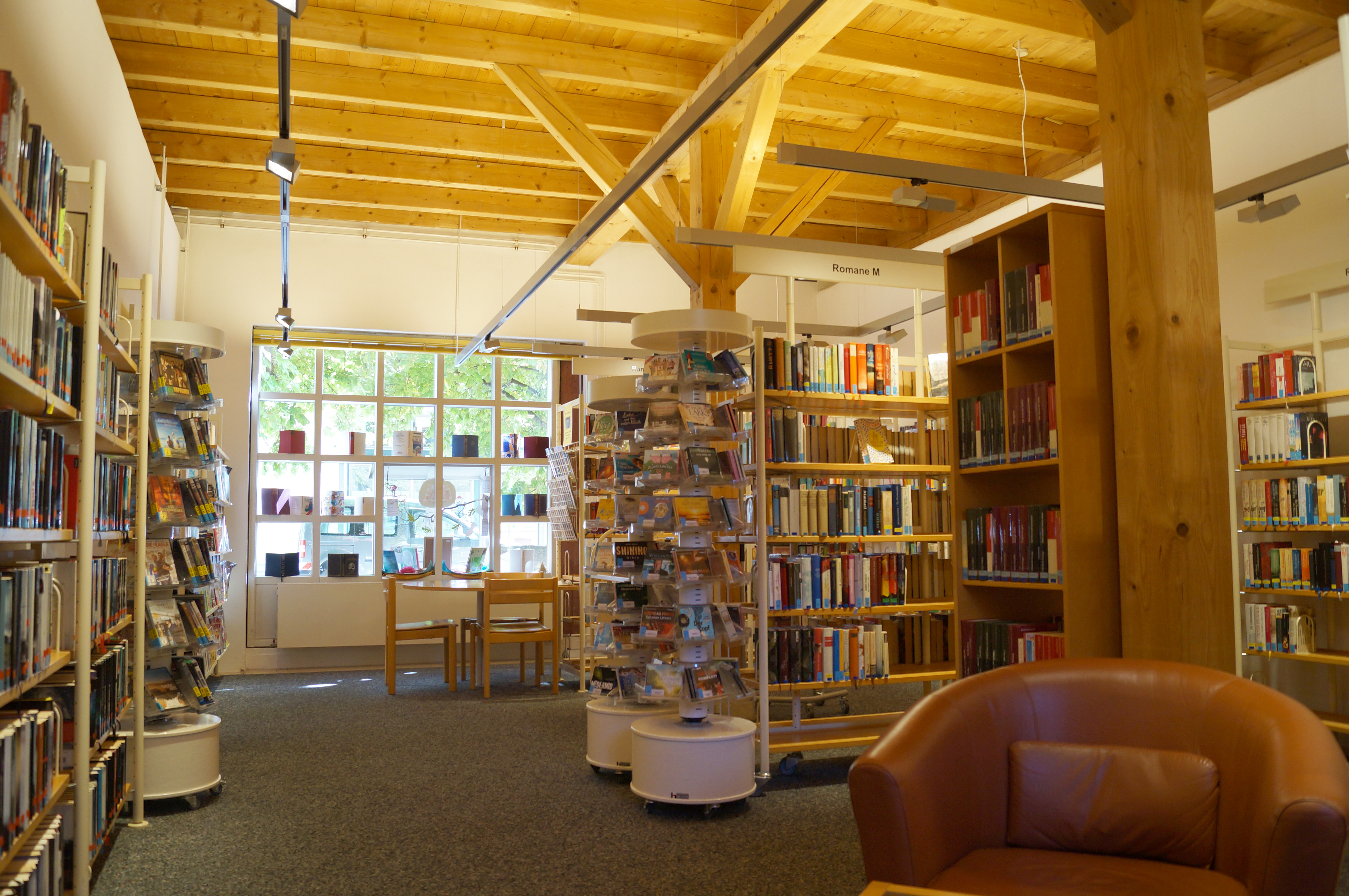 Bücherei Erdgeschoss