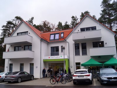 Einweihung Neubau Dorfladen Moosbach mit geförderten Wohnungen