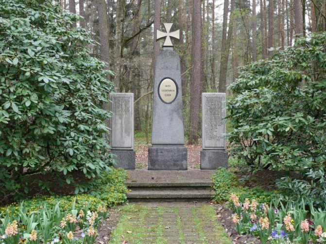 Kriegerdenkmal Moosbach