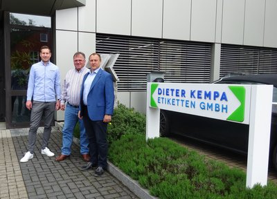 Firmenbesuch des Bürgermeisters bei Dieter Kempa Etiketten